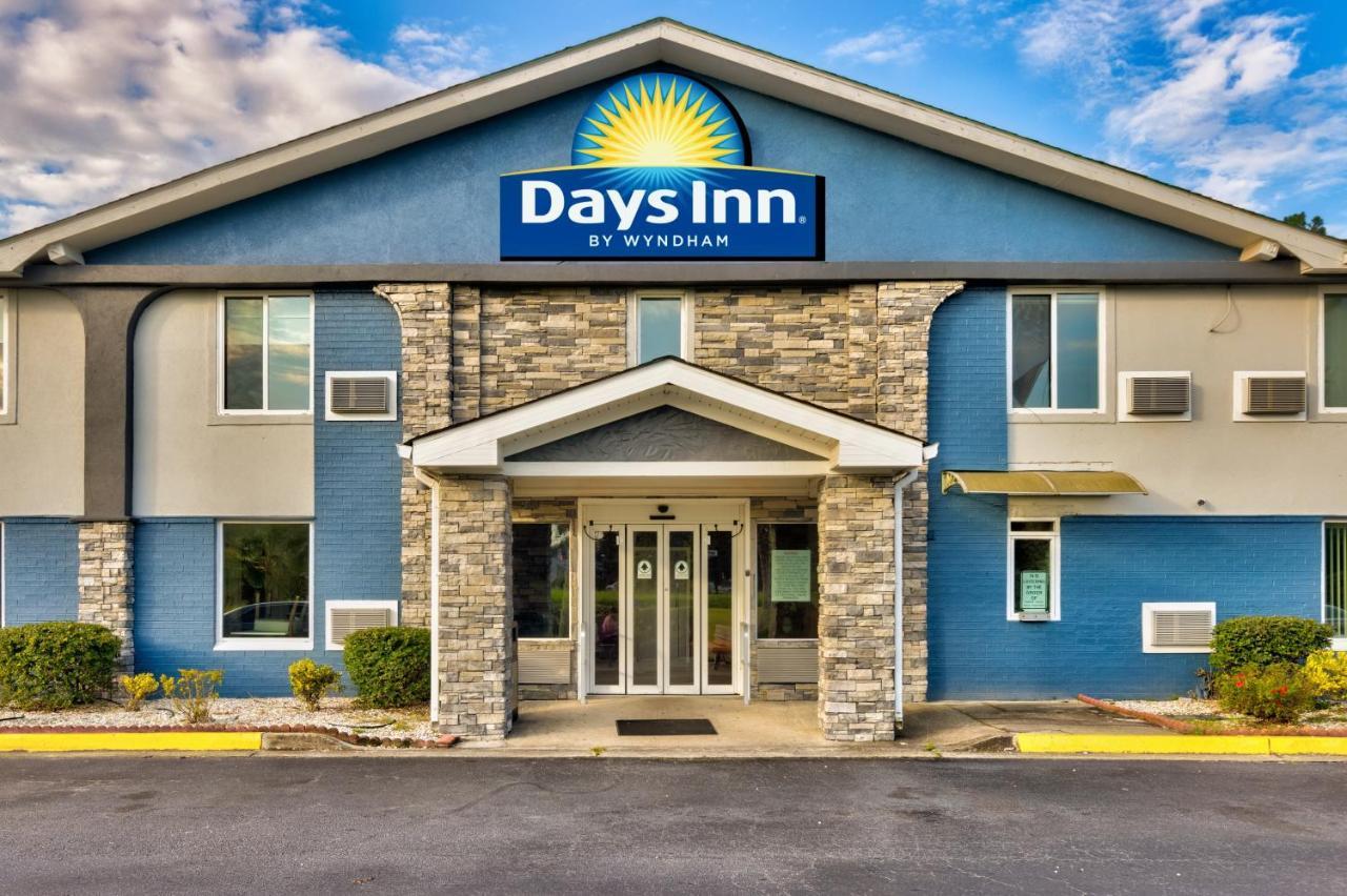 Days Inn By Wyndham Savannah Gateway I-95 Georgetown Exterior photo